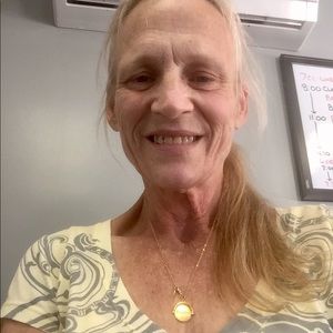 Meet your Posher, Nancy